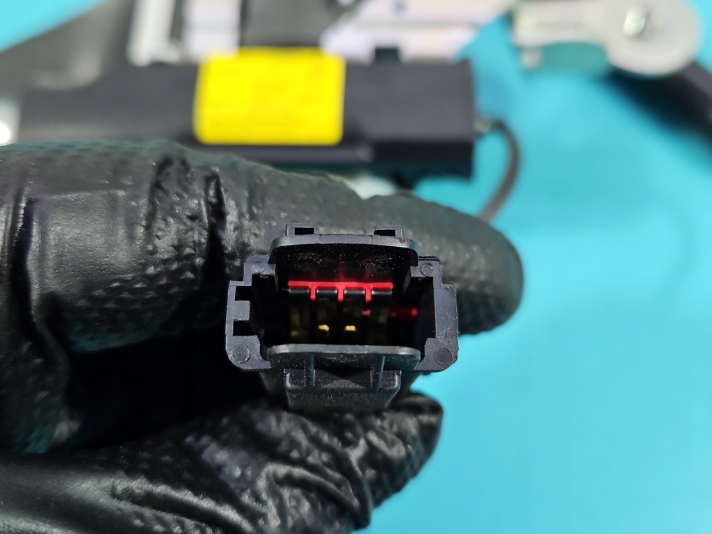 Ремень безопасности перед правая  пассажира renault clio 3 34049829b в Украине