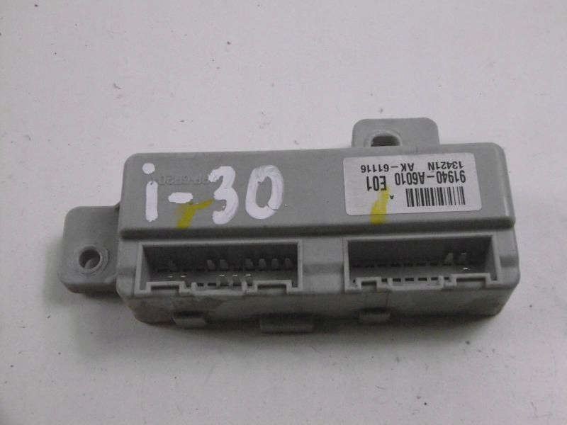 фото №1, Hyundai i30 ii gd реле модуль 91940-a6010