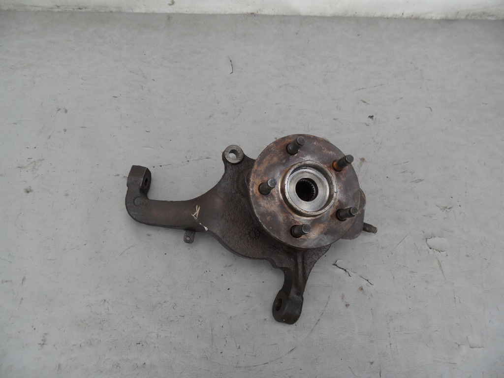 фото №1, Поворотный кулак ступица левая перед cherokee liberty kj