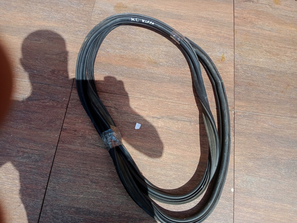 фото №6, Jeep cherokee v kl 13-18r прокладка крышки багажника