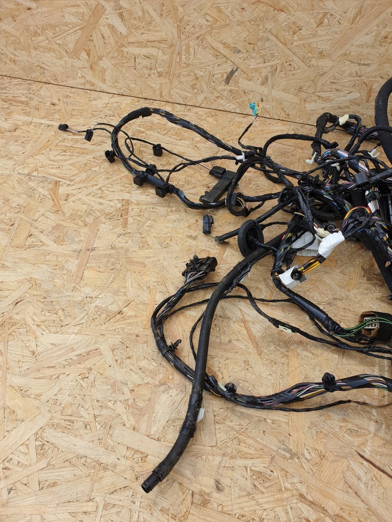 фото №5, Ford kuga mk2 lift електропроводка салону підігрів сидіння механічна коробка передач