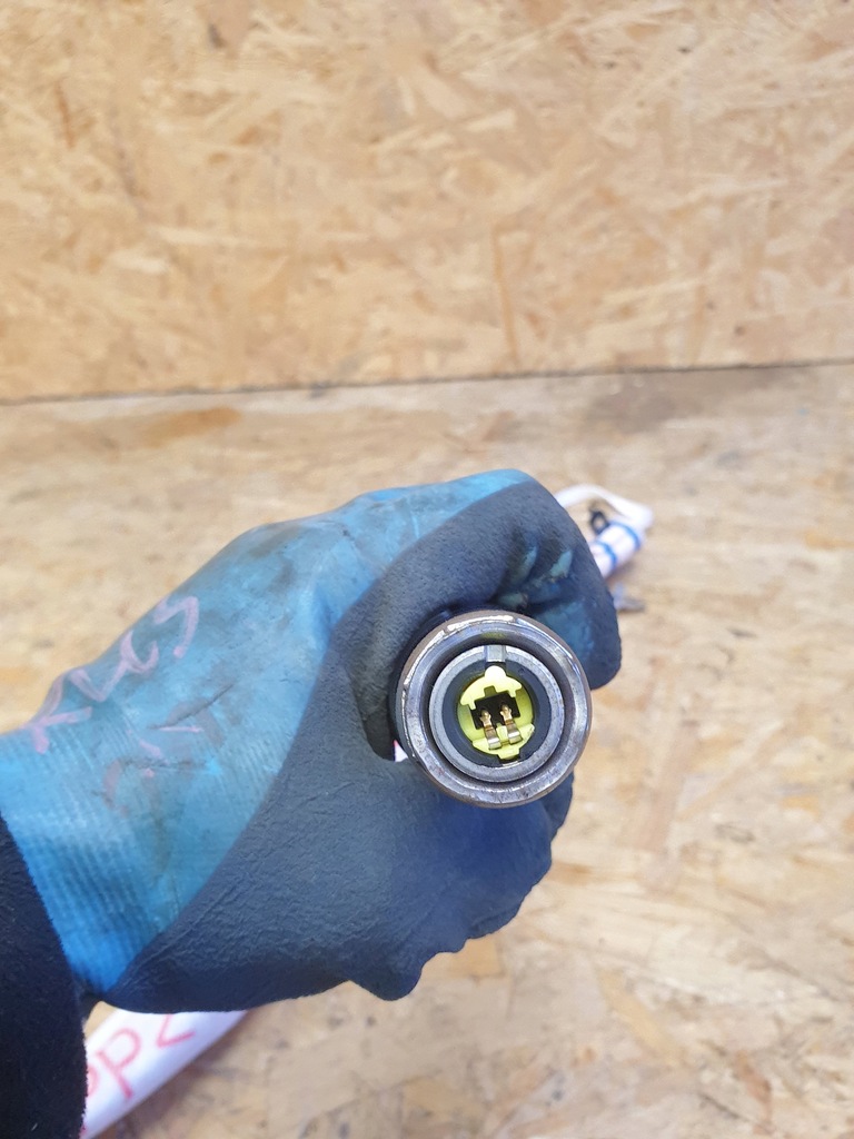 фото №6, Nissan navara d23 шторка безпеки права