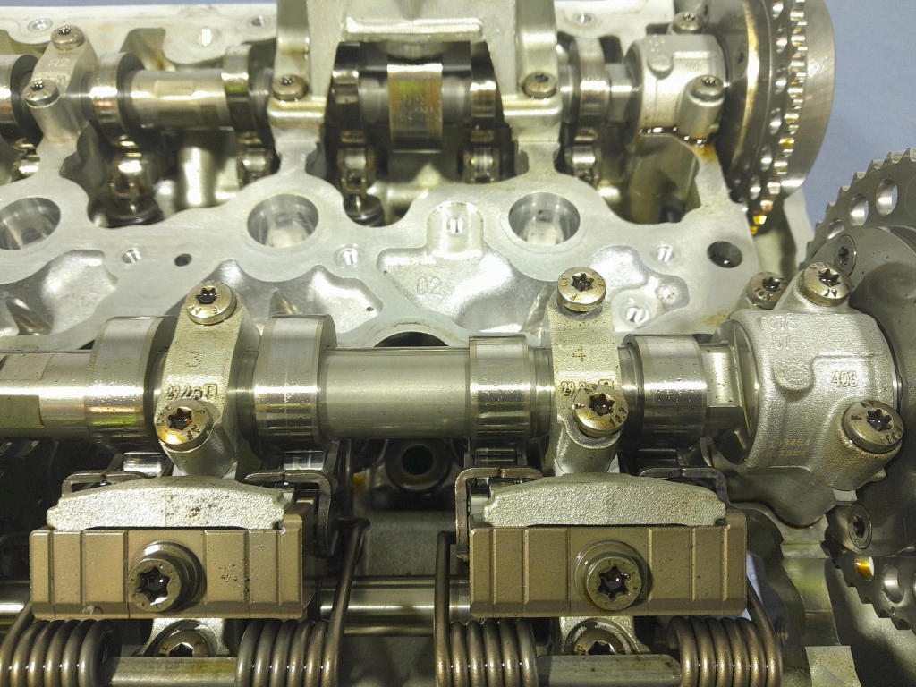 фото №7, Bmw 2 m235i f44 1 f40 2.0b b48a20e 306 km головка двигателя комплектная 8638185