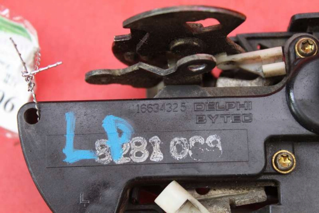 фото №8, Замок двері лівий перед передній eu 16634325 opel frontera b 98-04