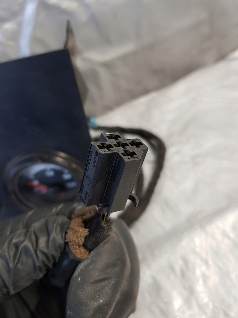 фото №5, Приборы консоли дополнительные seat ibiza iii 1.9 tdi 6k0863263