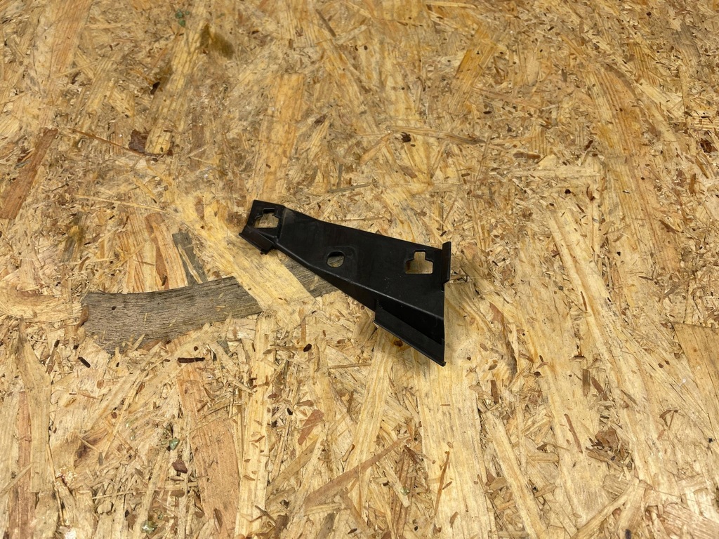 фото №8, Кронштейн направляющая бампера перед правый mazda cx-5 cx5 ii kb8a-50101 2017-