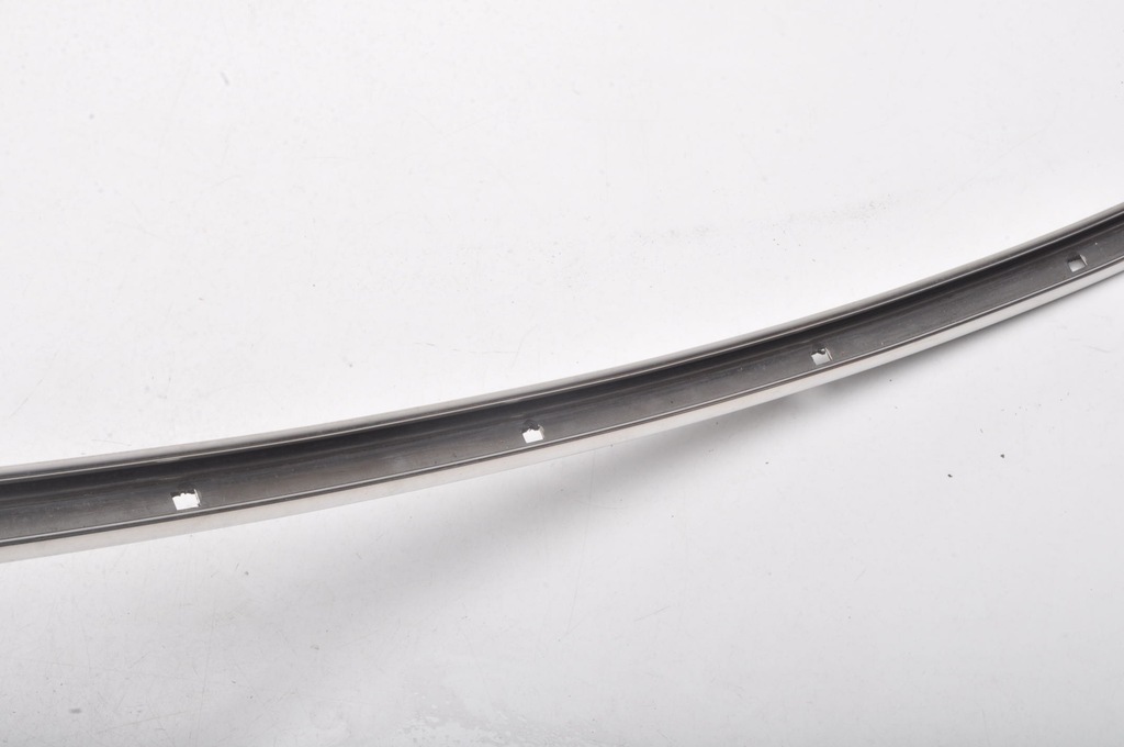 фото №8, Aston martin db9 молдинг крыша кровельная левая