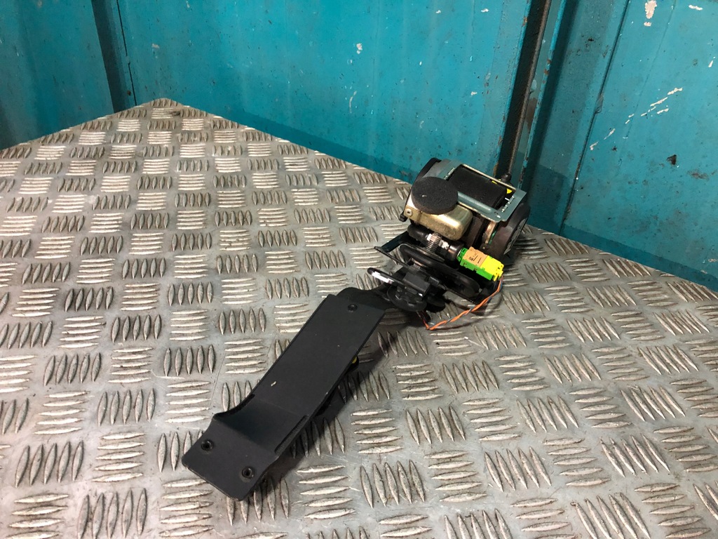 фото №1, Volvo xc90 i pas безопасности правый задняя задний 2r