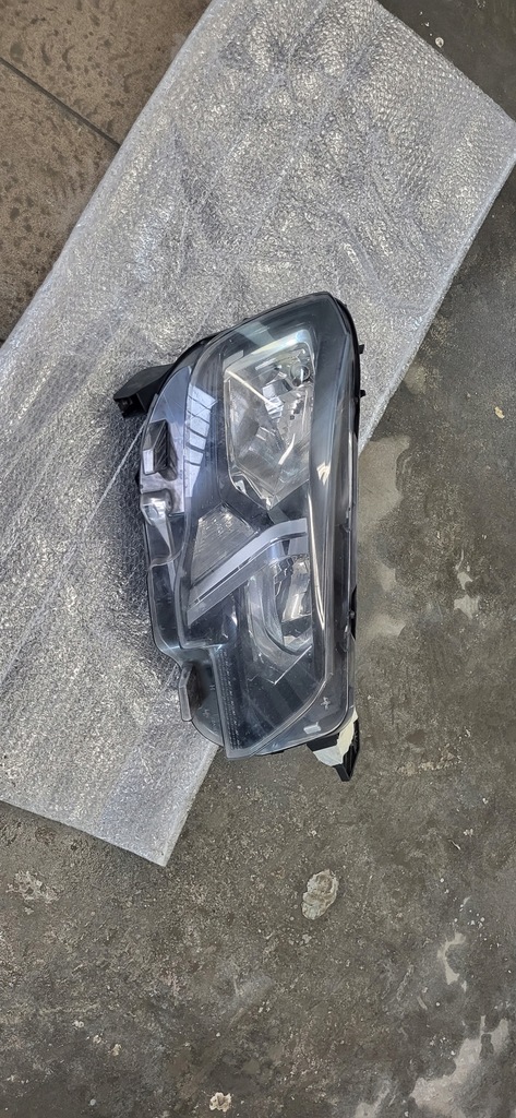 фото №2, Peugeot rifter обычная лампа правая перед фара