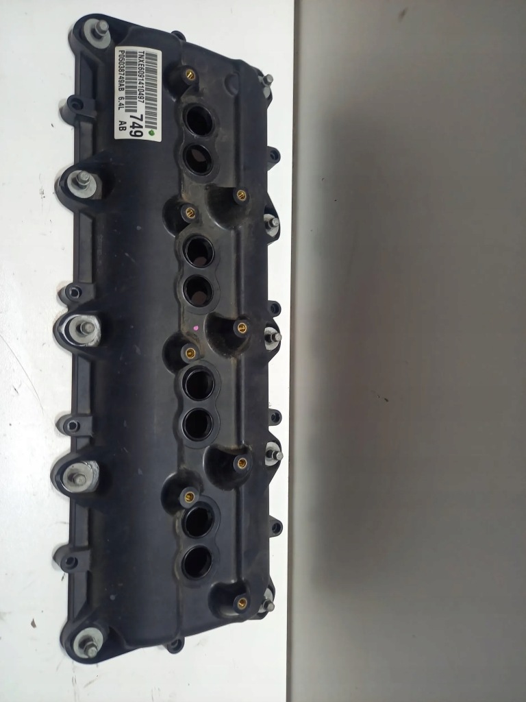 фото №1, Jeep grand cherokee wk2 srt 6.4 крышка клапанов