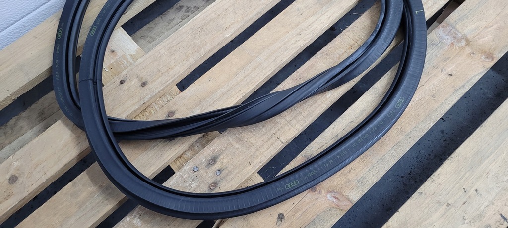 фото №6, A3 8v прокладка ліва лівий задня sedan 8v5833721