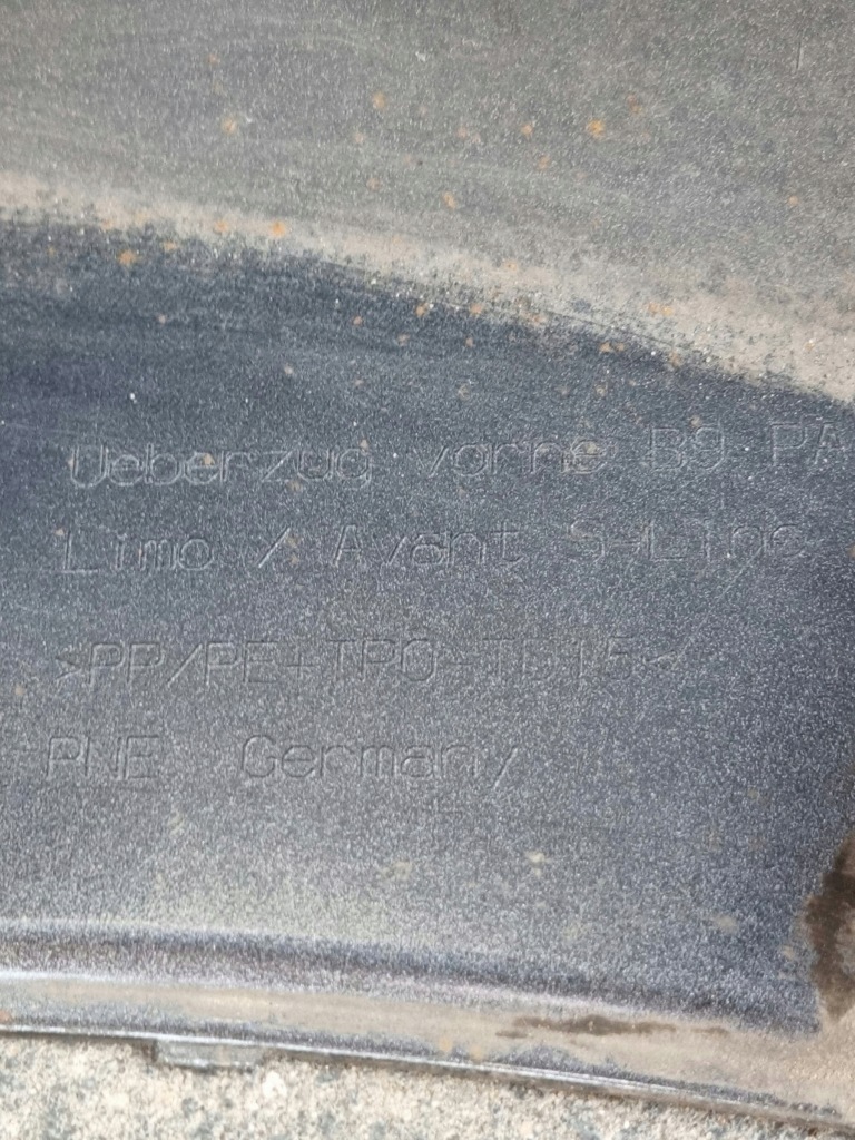 Audi a4 8w0 рестайлинг  s line бампер передний перед Оригинал