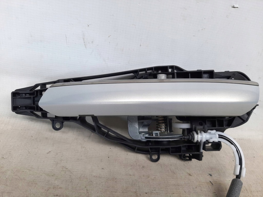 фото №1, Ручка задня ліва keyless комфорт bmw 7 g11 g12 x04