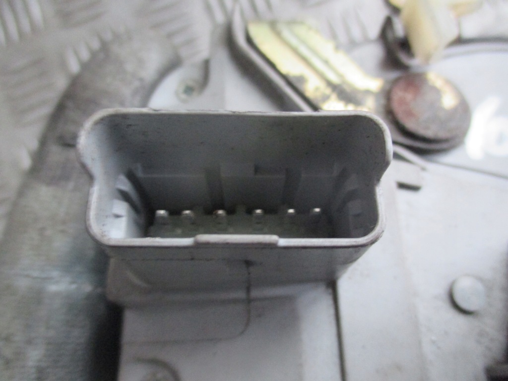 фото №6, Замок лівий перед citroen c5 01-04 6 pin