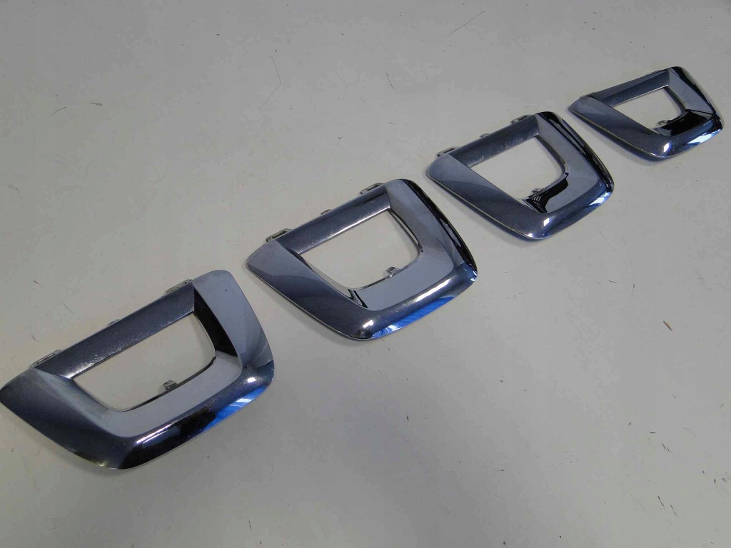 фото №2, Mercedes-benz оригінальний номер a2538856200 заглушка бампера