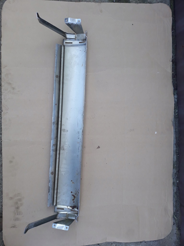 фото №1, Бампер задняя середина хром 5d pajero 99-03r