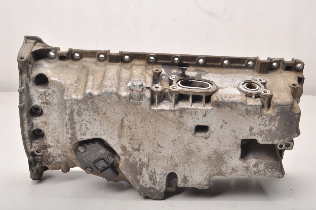 Volvo піддон масляна 31316978-aa 6g9n-6c624-ac Недорого