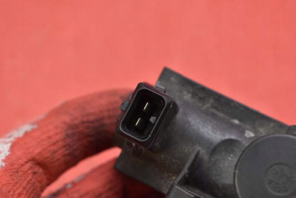 фото №8, Клапан вакуумa 7649407 bmw x1 e84 3.0i 305 km 12-15