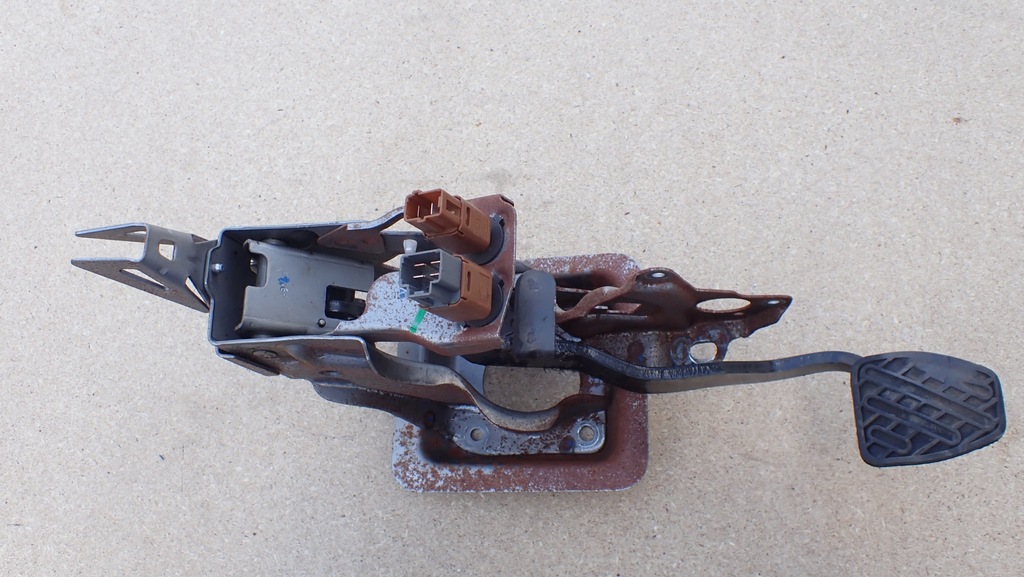 фото №4, Педаль гальма nissan note e12