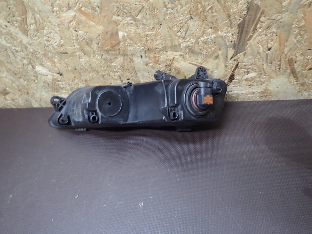 фото №4, Противотуманная фара левый vw passat b7 3aa
