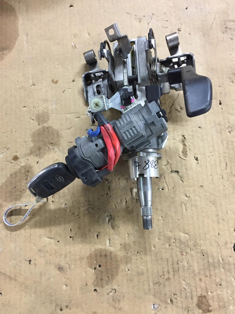 фото №1, Hyundai i40 2011- замок зажигания ключ