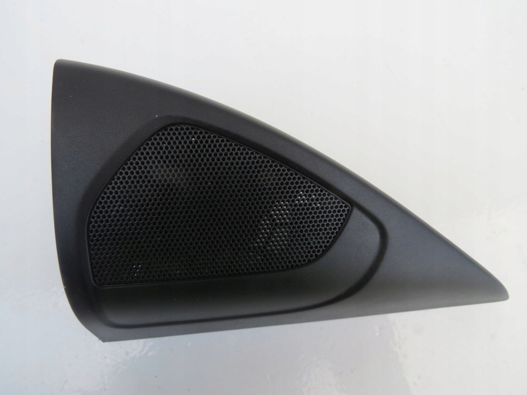 Купить Защита треугольник заглушка зеркало динамик правая volvo v60 s60 1286373
