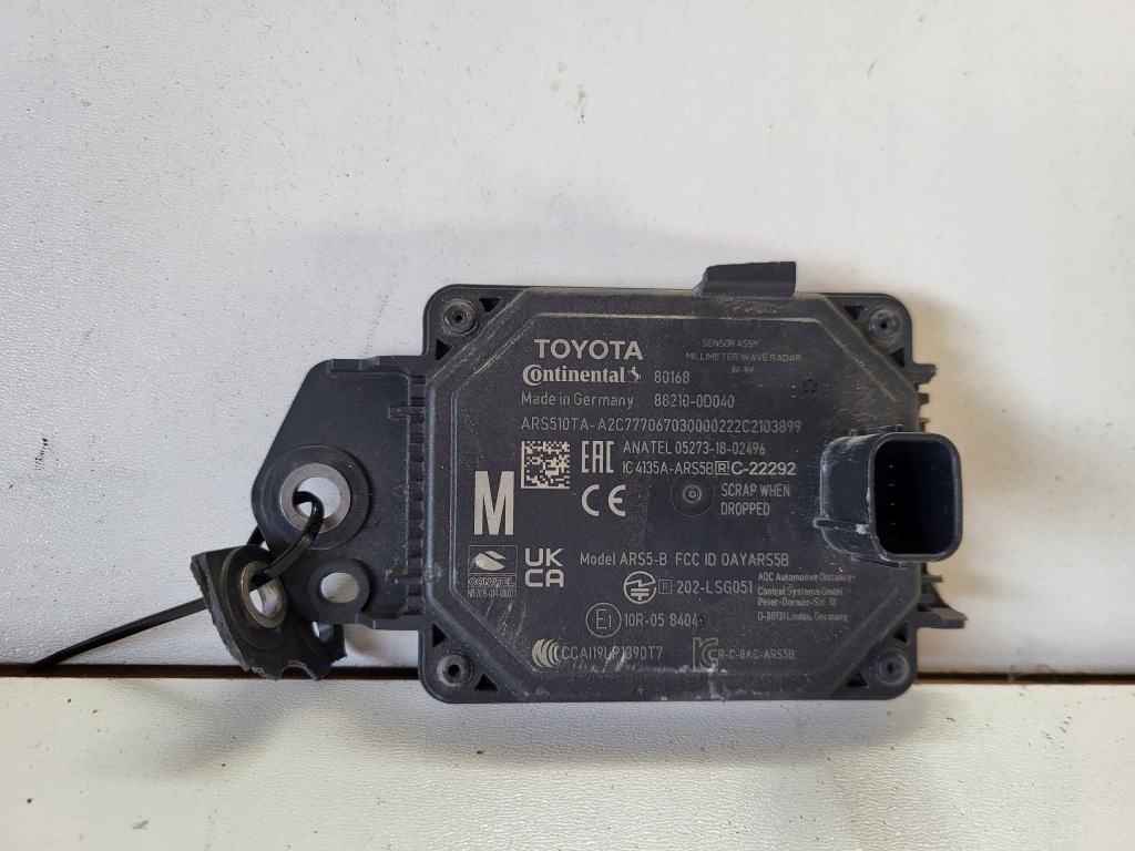 Купить Toyota yaris iv 4 радар acc distronic датчик скорости 88210-0d040