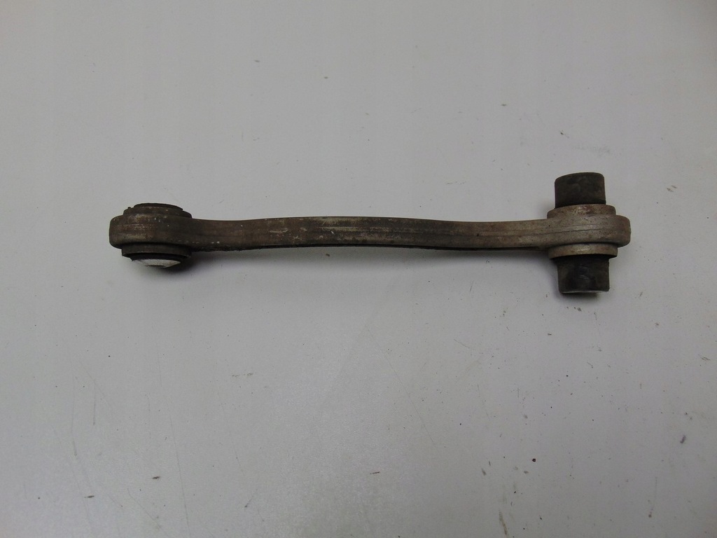 фото №1, Рычаг правый задняя mercedes w204 glk 20402