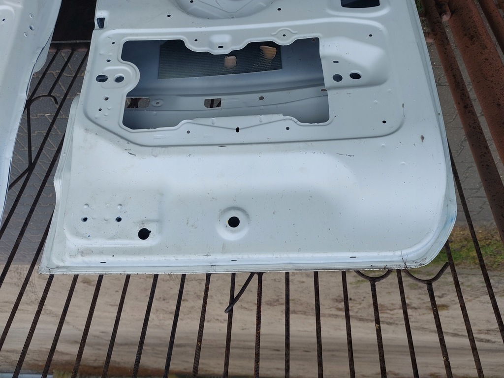 фото №13, Двері задня задні багажника dacia dokker ліва + праве