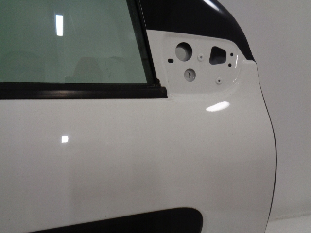 фото №4, Citroen c4 cactus дверь правое передние ewpb