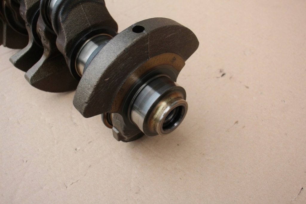 Wał колінчастий bmw n46b20b n46 2.0i номінал оригінальний e90 e91 e83 x3 Зі Шроту