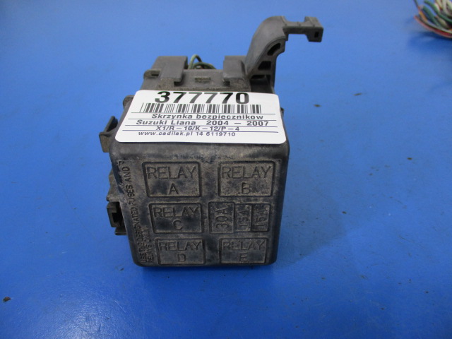 фото №4, Suzuki liana i lift 1.6 коробка предохранителей