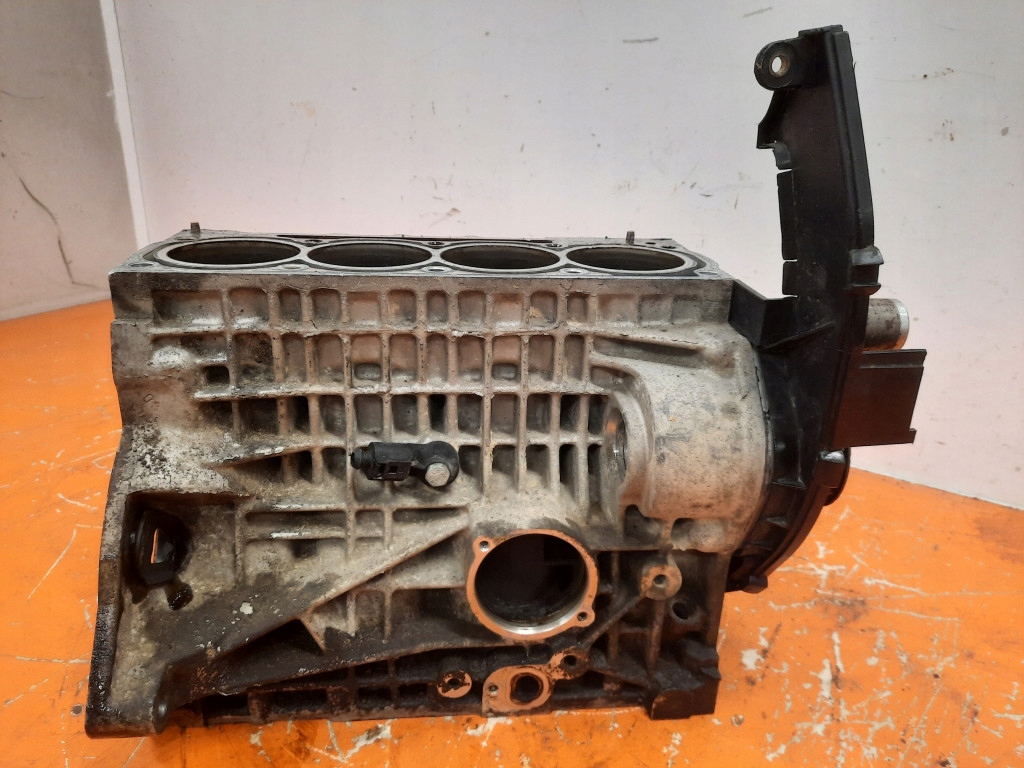 фото №7, Seat cordoba ii 1.4mt 75km 03-09 блок двигуна 030102019ad bky