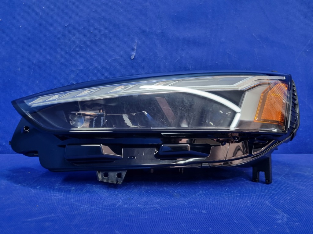 Audi a5 f5 8w6 рестайлінг  передня ліва фара full led matrix америка оригінал в Україні
