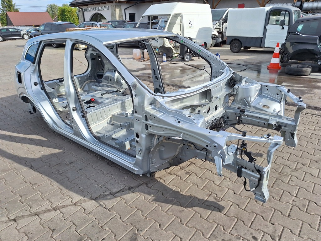 фото №1, Renault kadjar 1 i ha hl lift 18-22 правая четверть лонжерон перед подкрылок