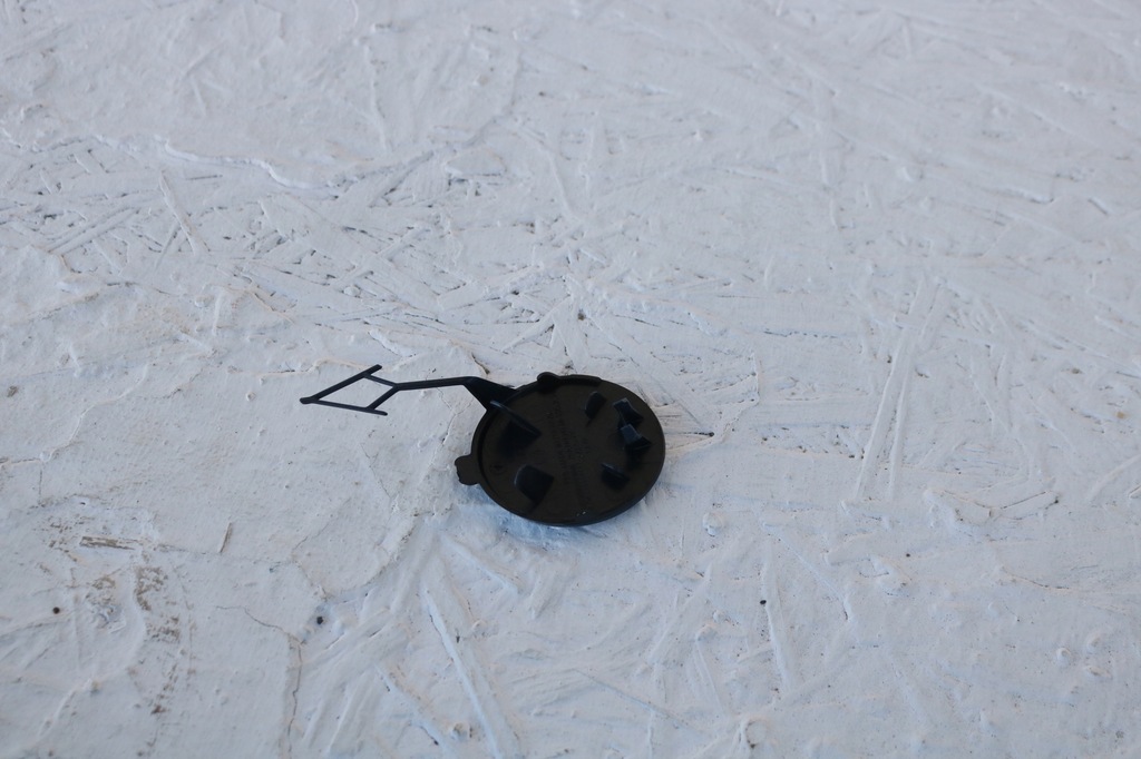 фото №4, Vw t-roc заглушка бампера перед 2ga807241m .