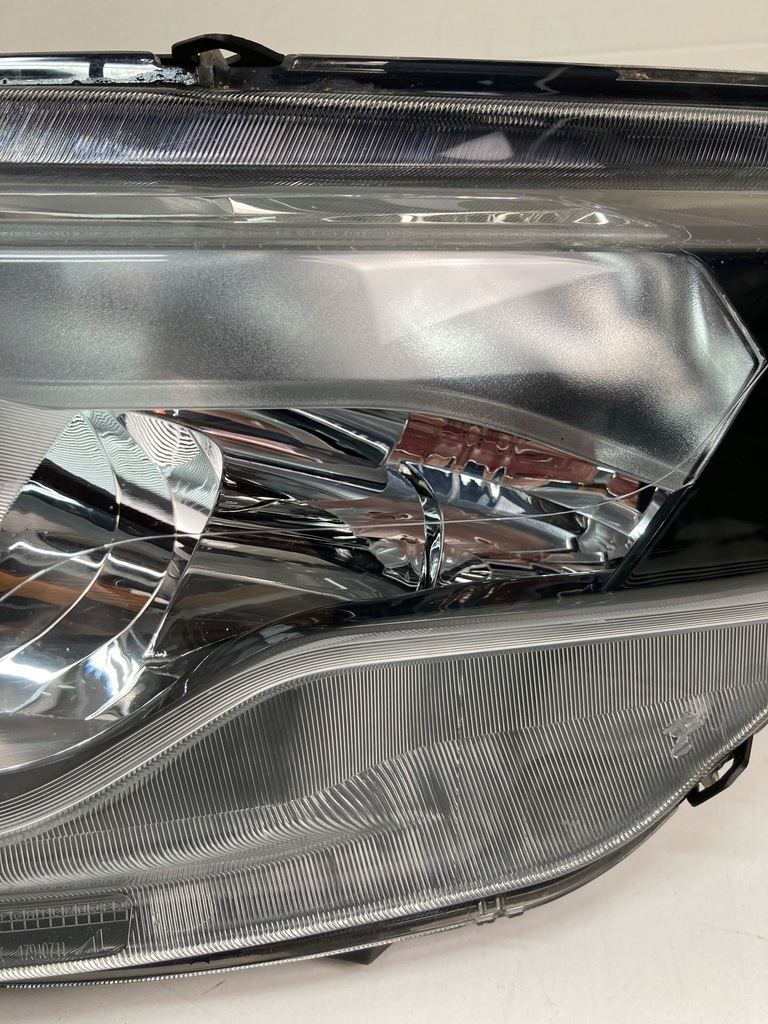 фото №7, Лампа левая передняя iveco daily iv