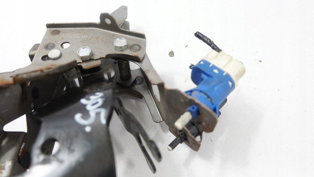 фото №7, Ford fiesta mk7 педаль тормоза