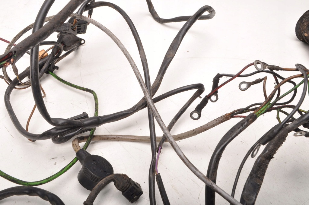 фото №11, Mercedes w123 2.3 8v жгут электропроводка отсек двигателя