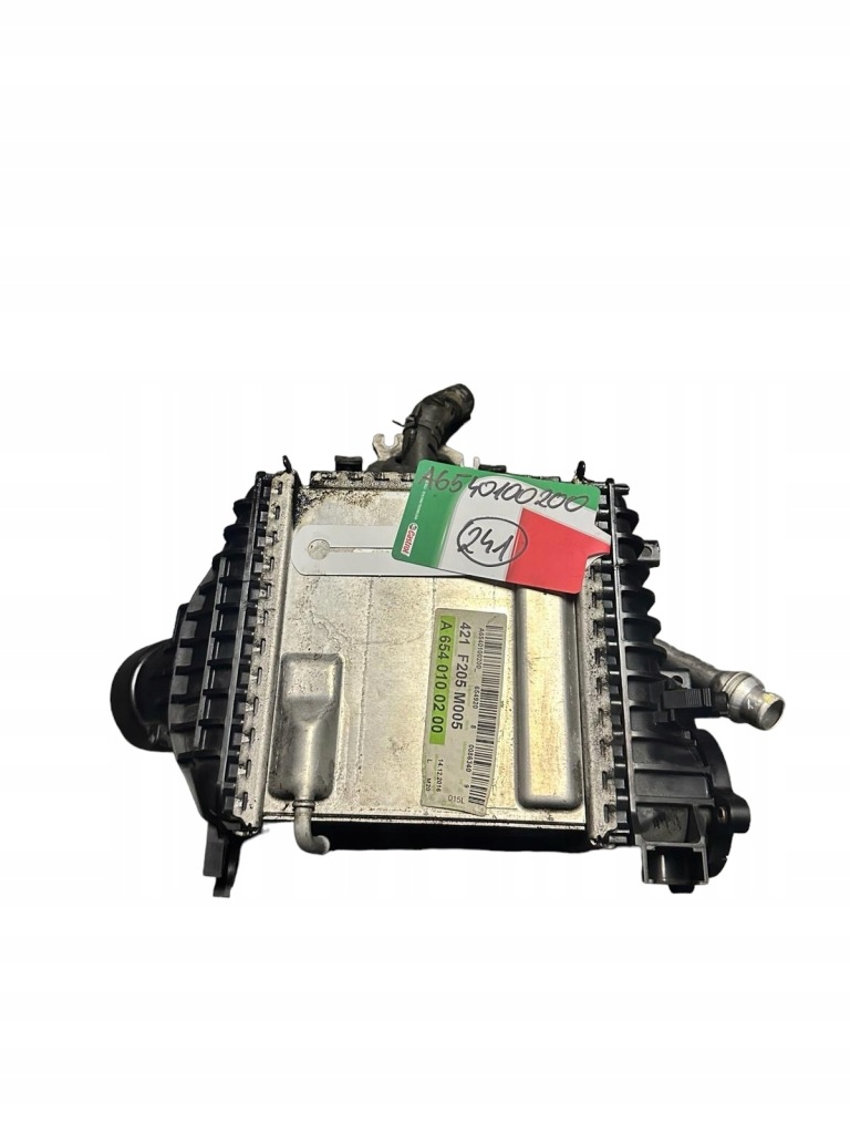 фото №1, Радиатор интеркулер mercedes w213 2.0d a6540100200