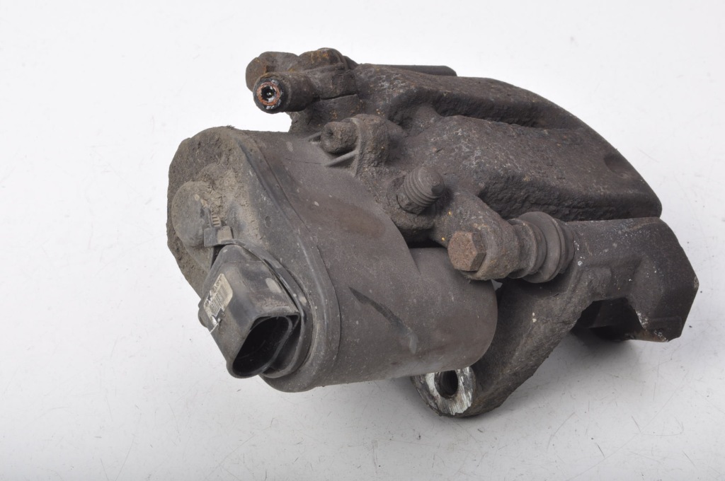 фото №3, Volvo xc60 i суппорт тормозной левый задняя