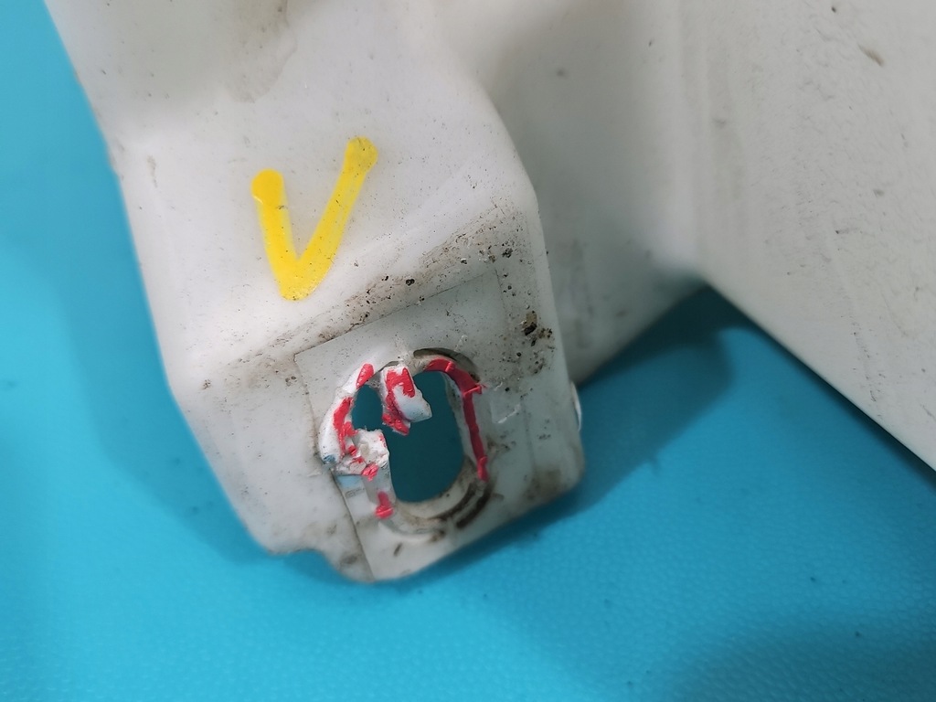 фото №9, Бак бачок рідина розпилювача toyota corolla e21 19-