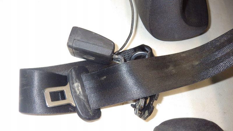 фото №10, Заднє сидіння задня задня audi a4 b9 avant 8w0885283a