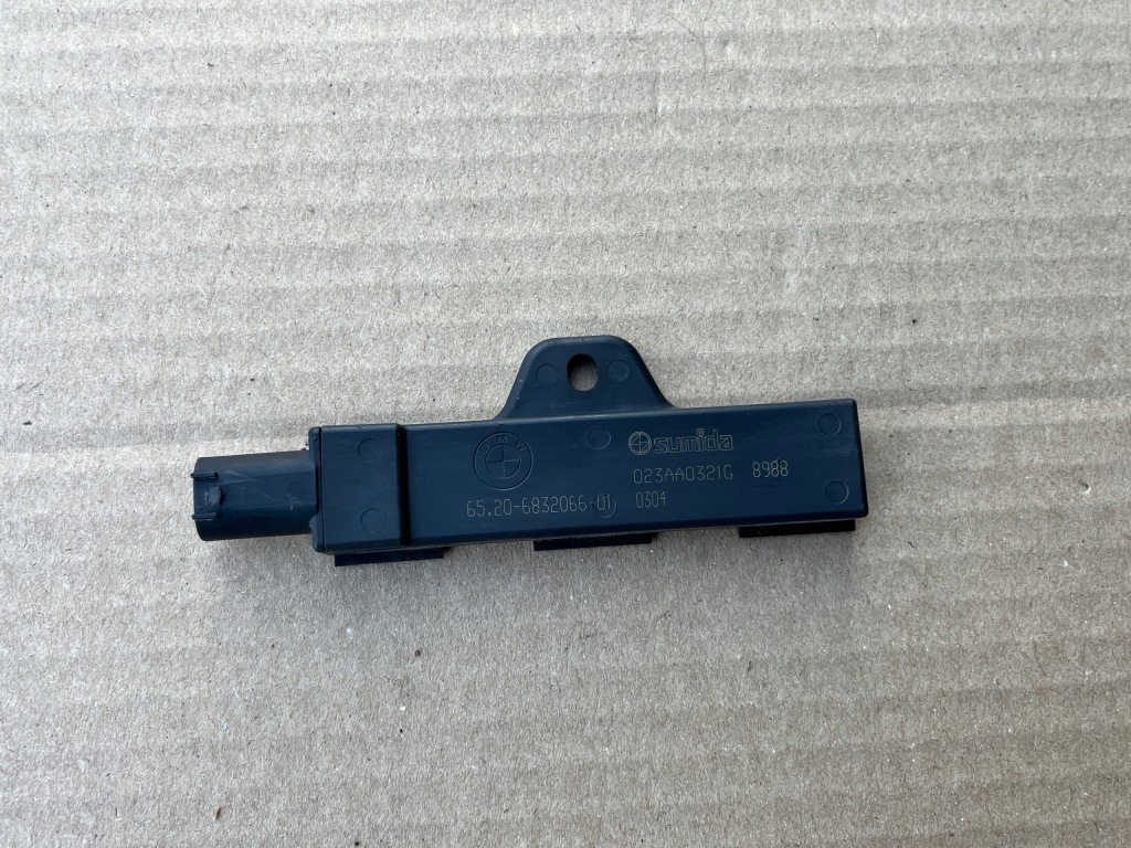 фото №1, Антена keyless bmw 1 f40 6832066