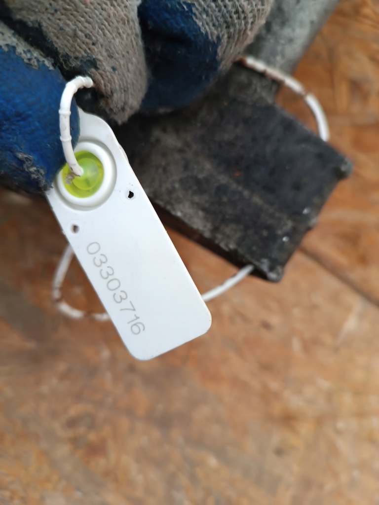 фото №8, Радиатор интеркулер kia sorento i 2.5 crdi 28190-4a47x