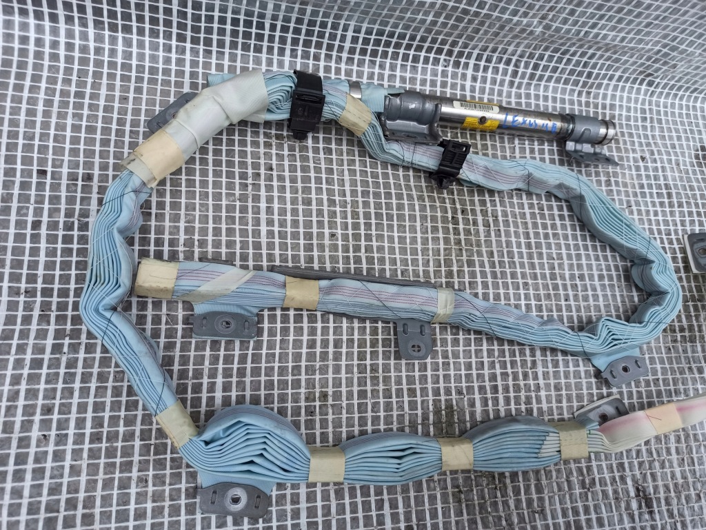 фото №2, Lexus is ii шторка безопасности подушка безопасности правая 413228607q74