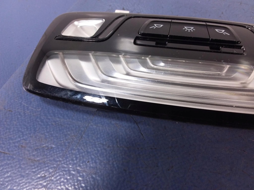 фото №8, Bmw 7 g11 g12 лампа салона задняя led 6801413