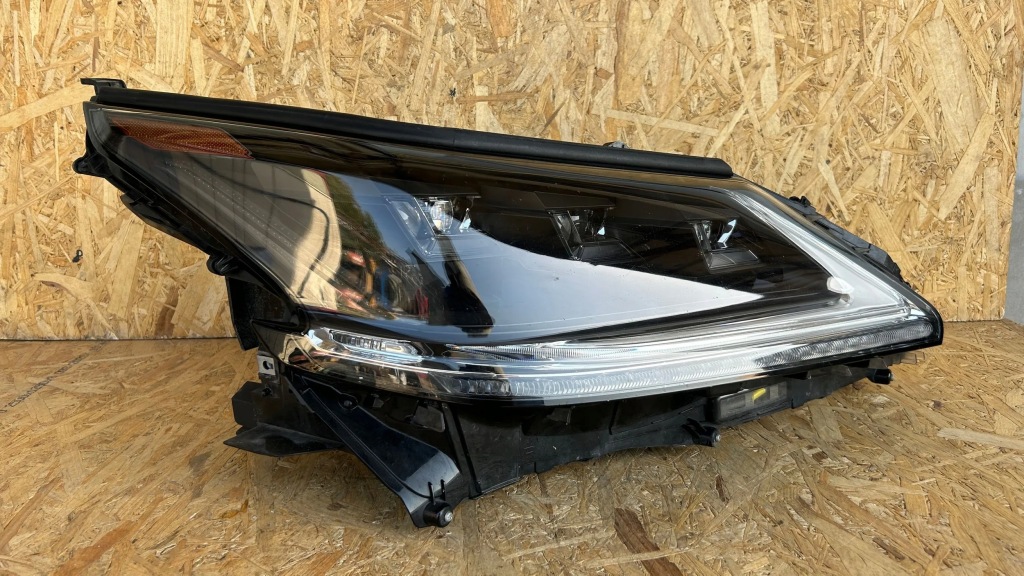 фото №1, Lexus lx iii urj200 2017 лампи передні