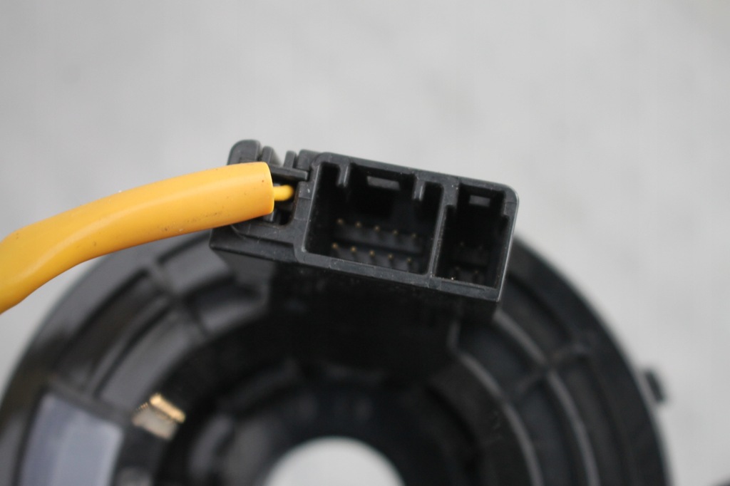 фото №5, Лента шлейф подушки безопасности воздушной подушка безопасности toyota verso-s 10-15