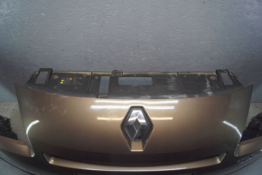 фото №10, Renault grand scenic iii бампер перед tecnb z1587